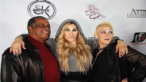 keke wyatt mother and father|Keke Wyatt singing with her mom, Lorna Wyatt